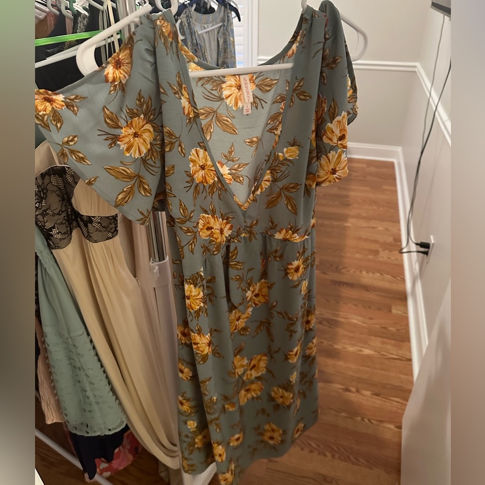 Romantic Flowery Dress